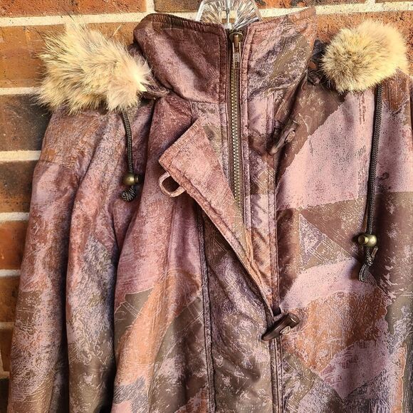 IZZI 90s Earth Tone Fox Fur Hooded Puffer Coat - Picture 4 of 11